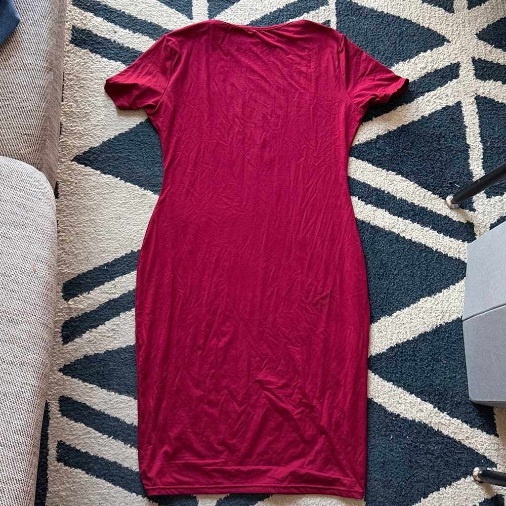 Elegant Red Midi Dress